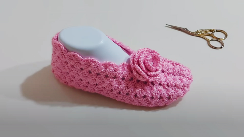Crochet Simple Granny Square Slippers