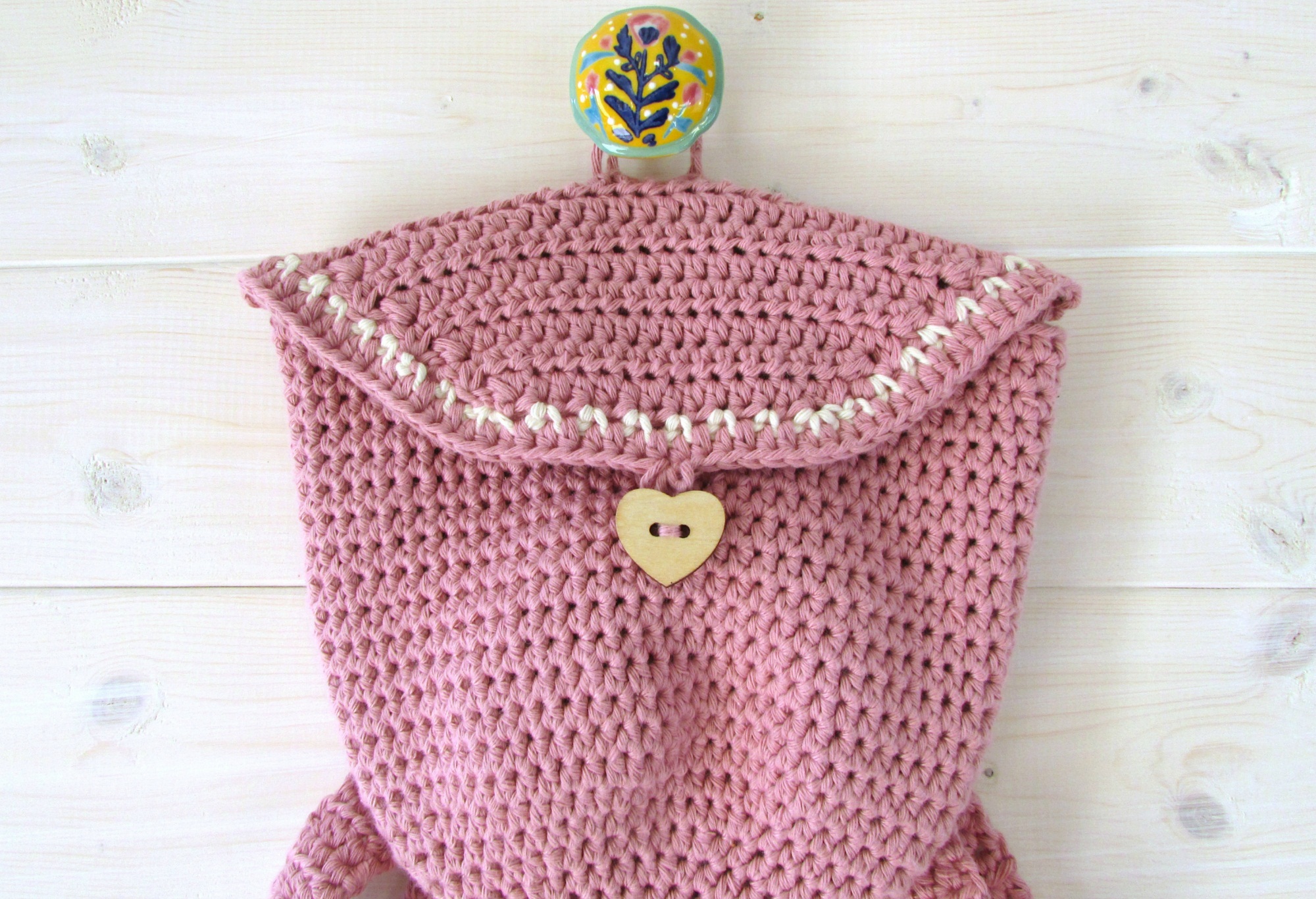 Backpack With Heart Button Crochet Tutorial