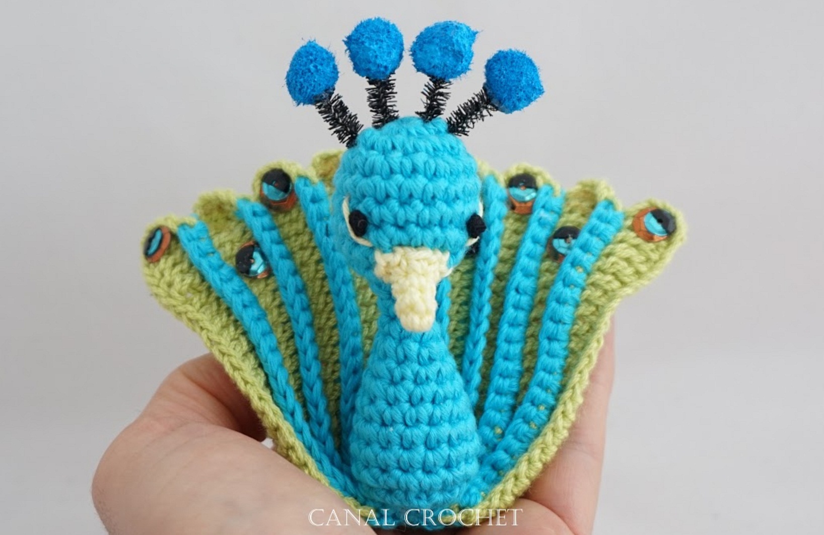 Crochet Peacock Free Amigurumi Pattern