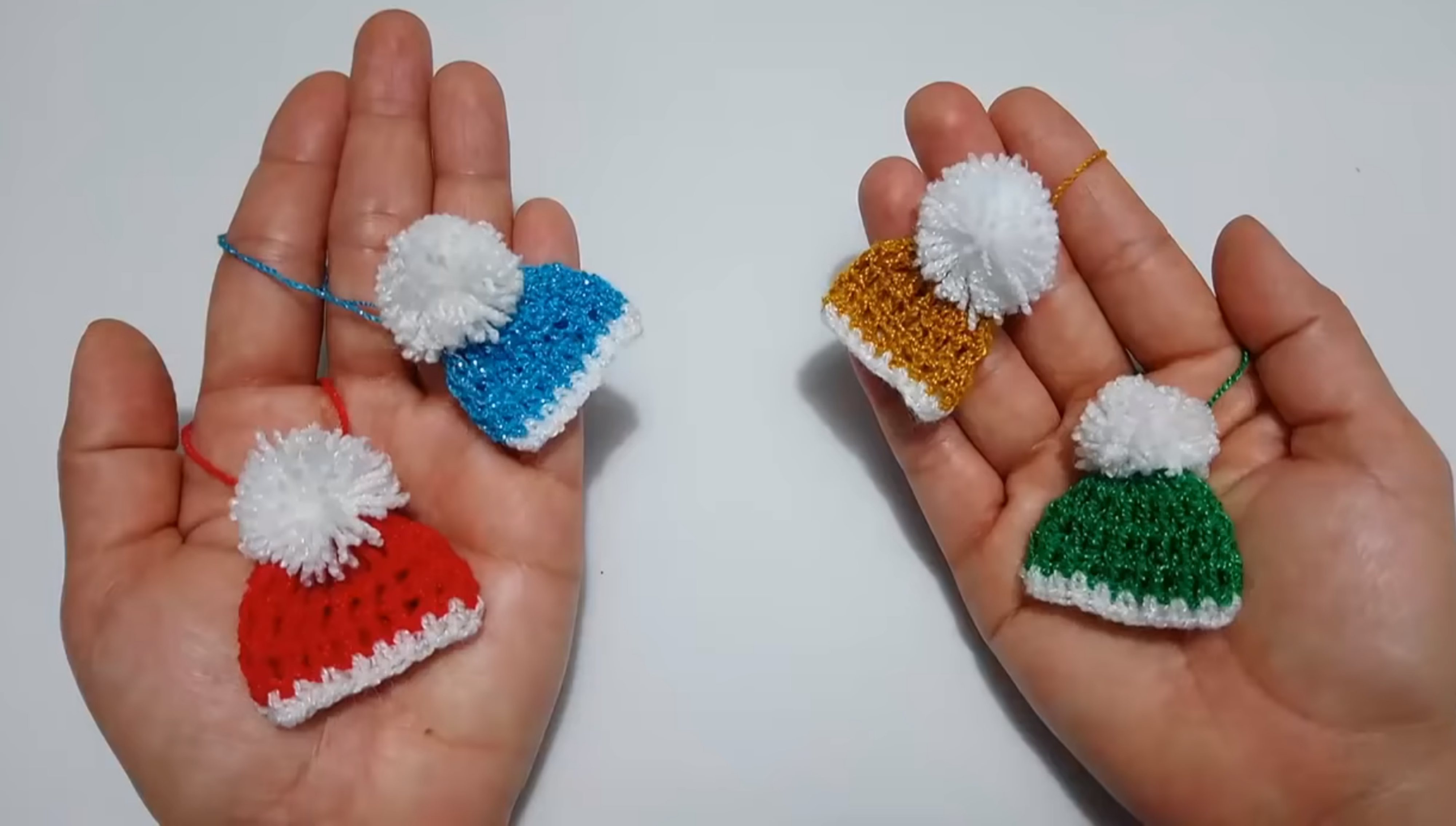 Crochet Mini Christmas Hats