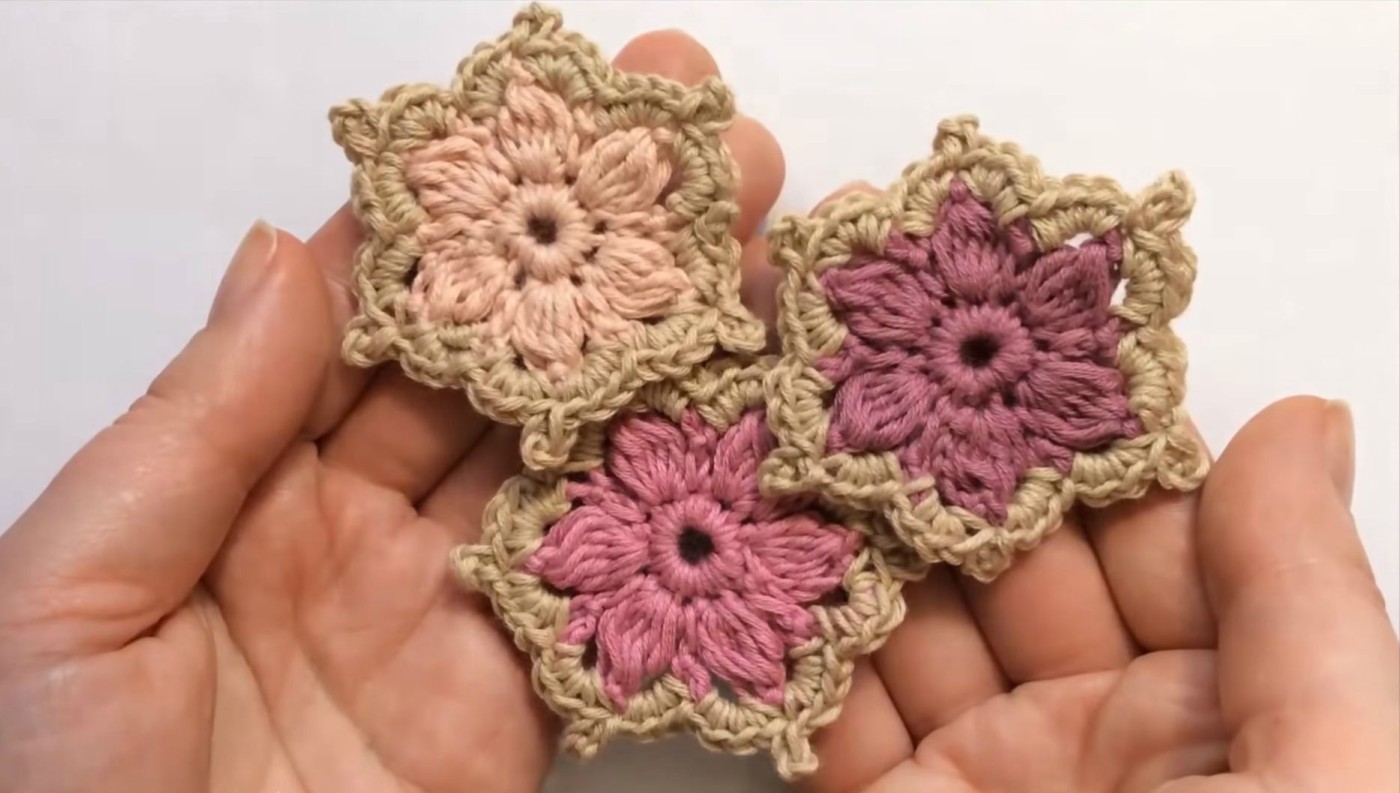 Easy Crochet Flower Tutorial